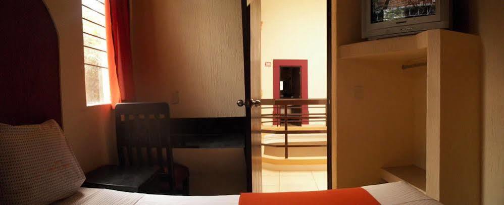 Hotel Ja Centro グアダラハラ エクステリア 写真